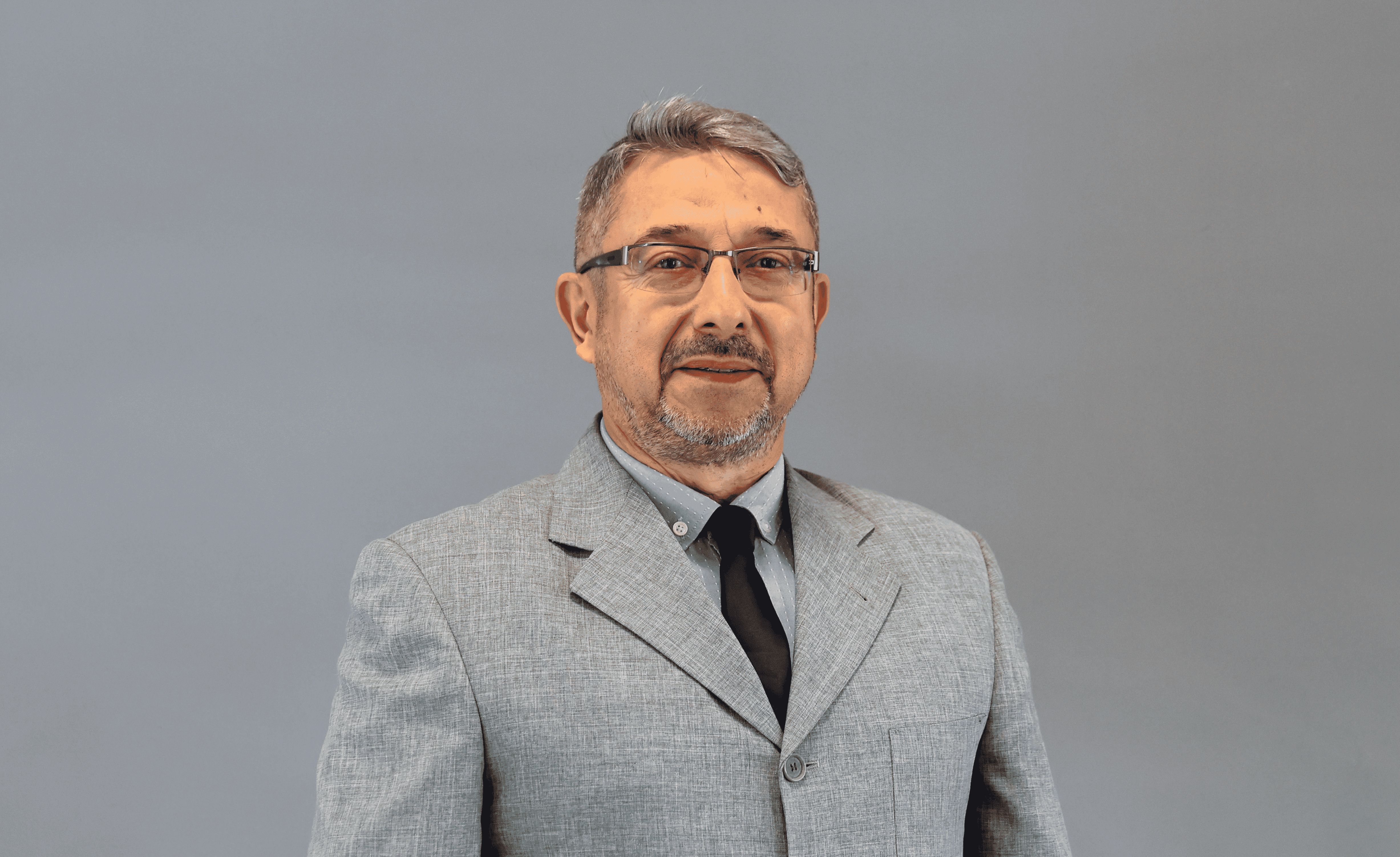 arif-demirer