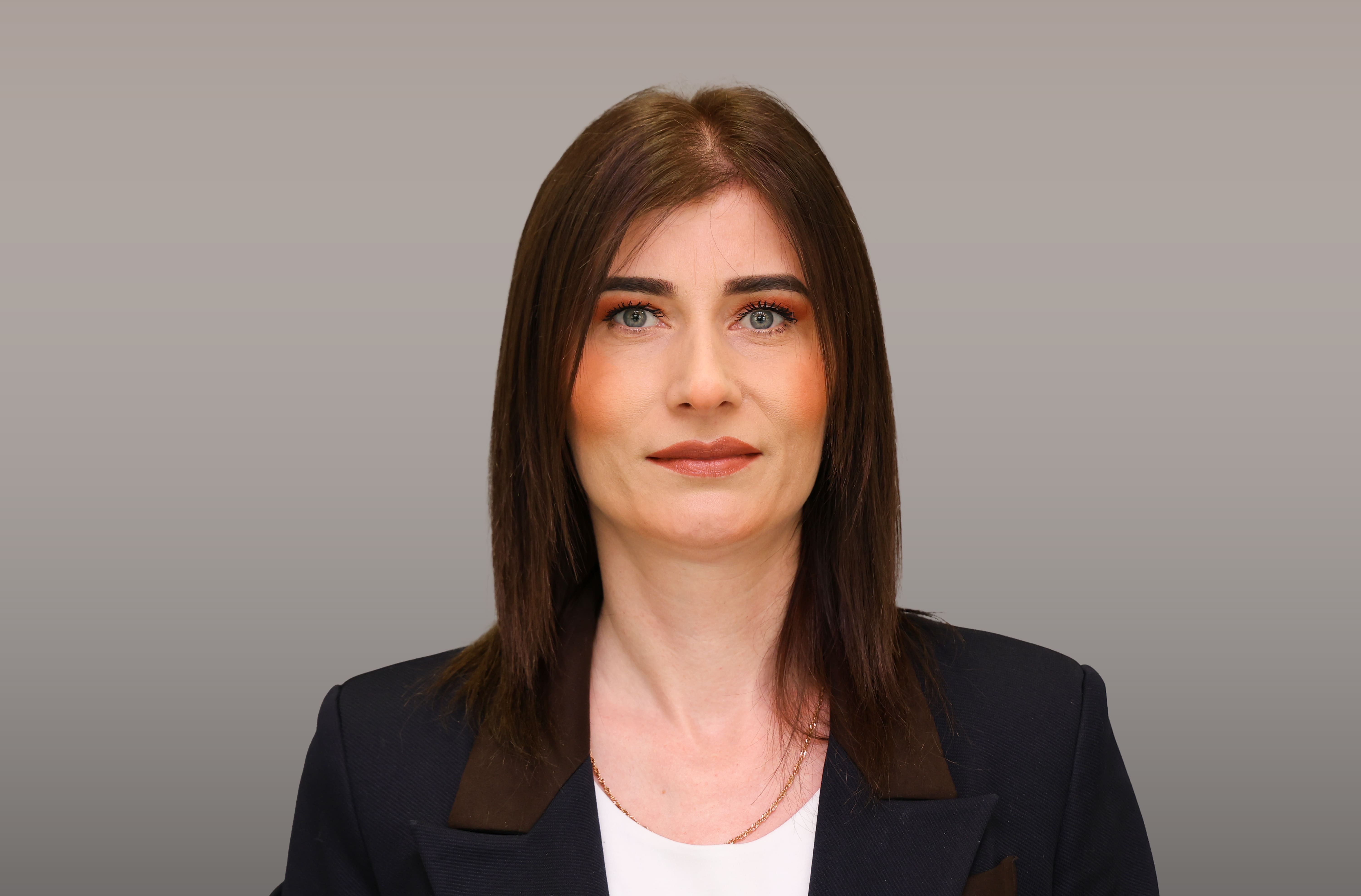 aysegul-zafer.jpg