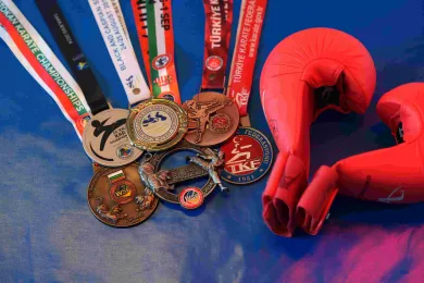izu-spor-16-madalyalar.jpg