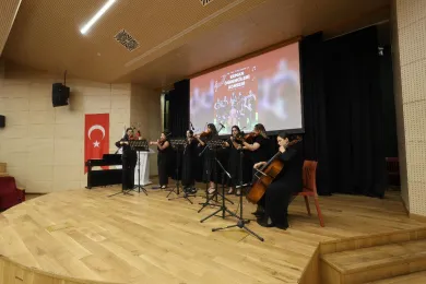 Müzik Öğretmenliği Öğrencileri Keman Konserinde Buluştu