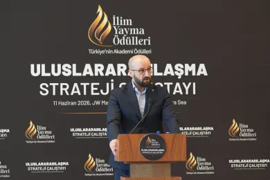 ‘İlim Yayma Ödülleri’nde Uluslararasılaşma Yol Haritası Belirlendi