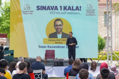 Üniversite Adayları İZÜ'de Gri Koç’la Buluştu