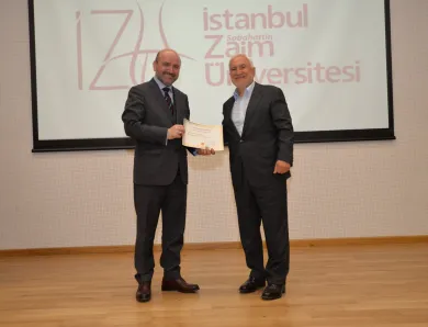 2018-yılı-akademik-performans-ödülleri-3.jpg