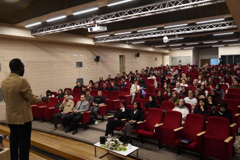Diplomasi ve Stratejik İletişim Eğitimi