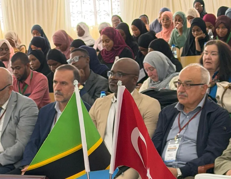 21 Ülkeden Akademisyenler Zanzibar'da Buluştu