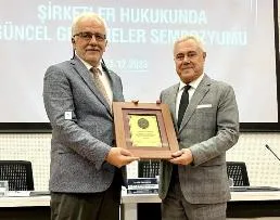 hukuk77.jpg