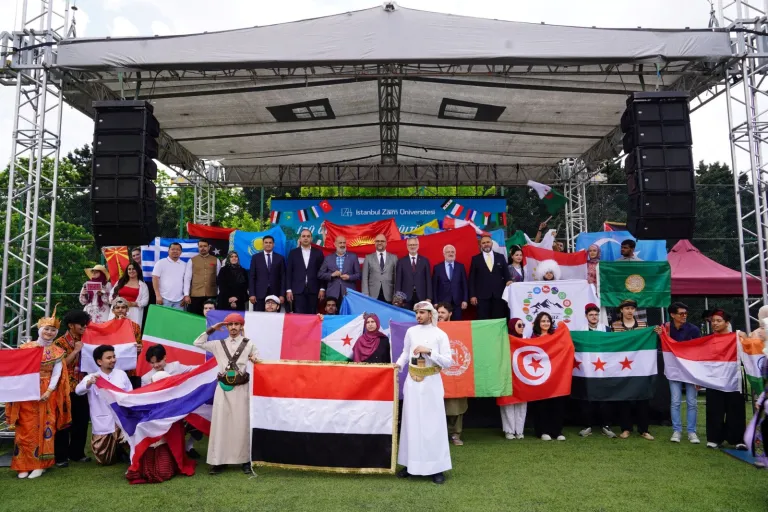 The 5th IZU International Culture Festival Was Held Under the Slogan “One World, IZU”